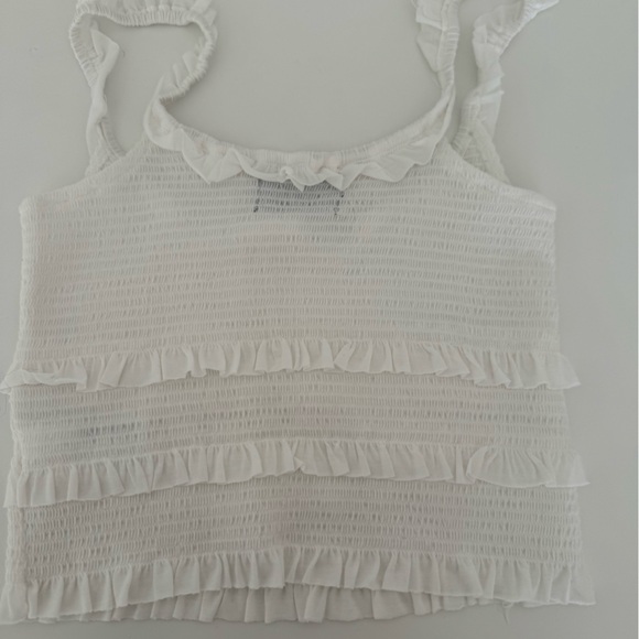 urban outfitters white frilly top - Picture 3 of 3